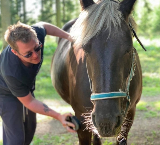 Stall Roempke Rid på egen hand (1)